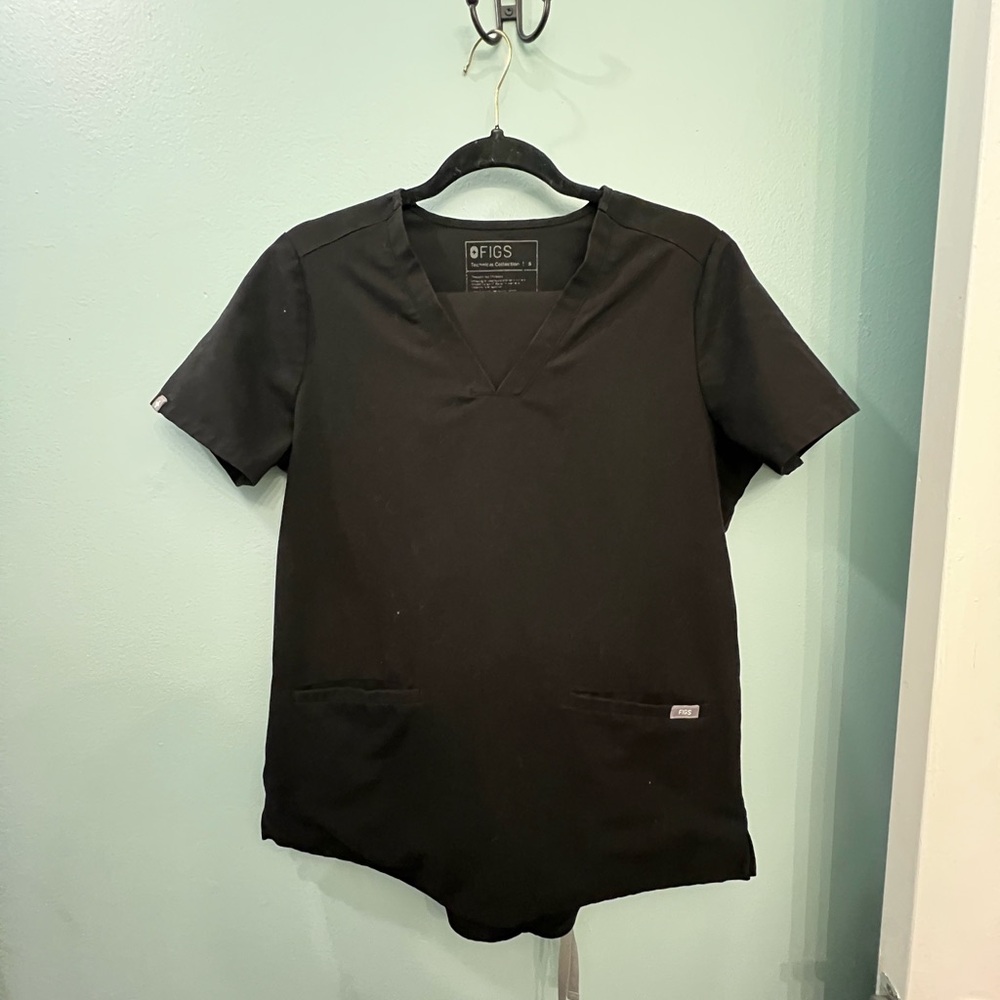 Figs Women's Short Sleeve Black Tee